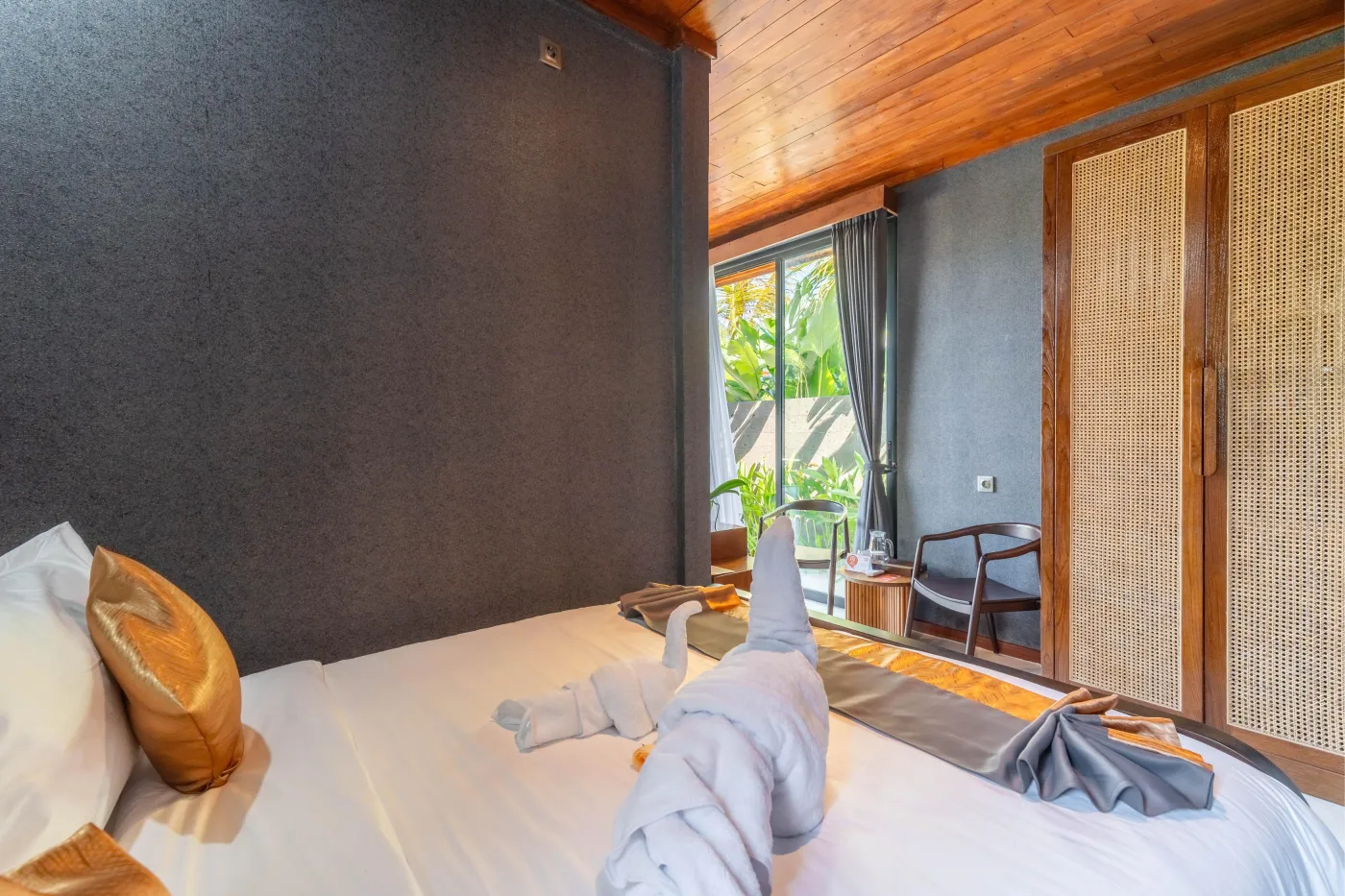 Melasti Beach Villa - photo 2.7