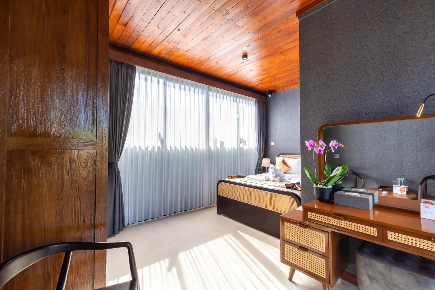 Melasti Beach Villa - photo 2.4