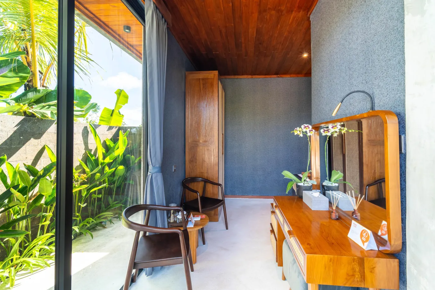 Melasti Beach Villa - photo 1.7
