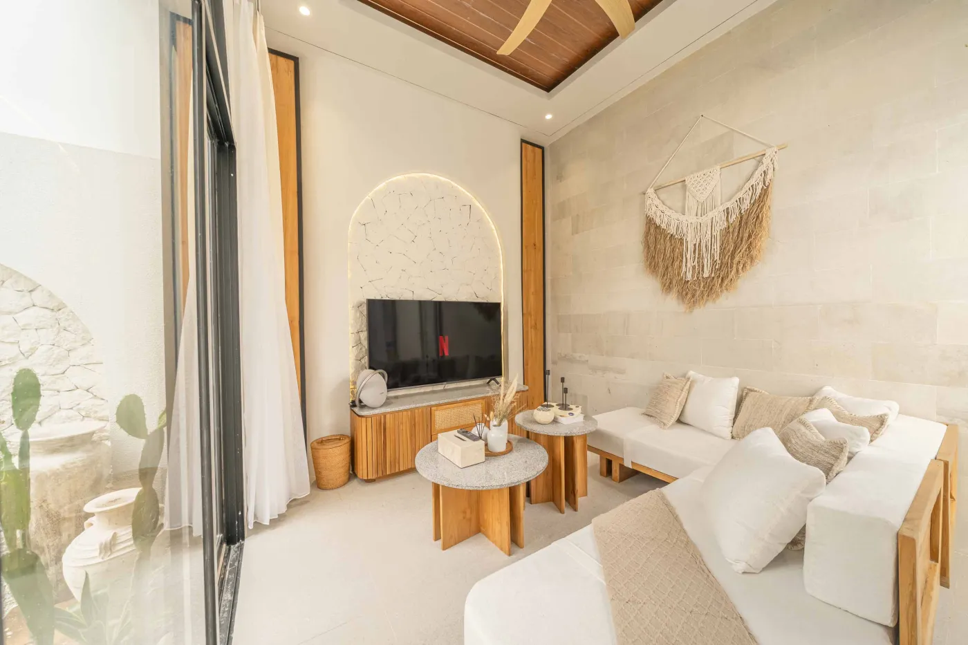 Villa D'Amelia Jimbaran - Best Price Guarantee Monthly, photo 3