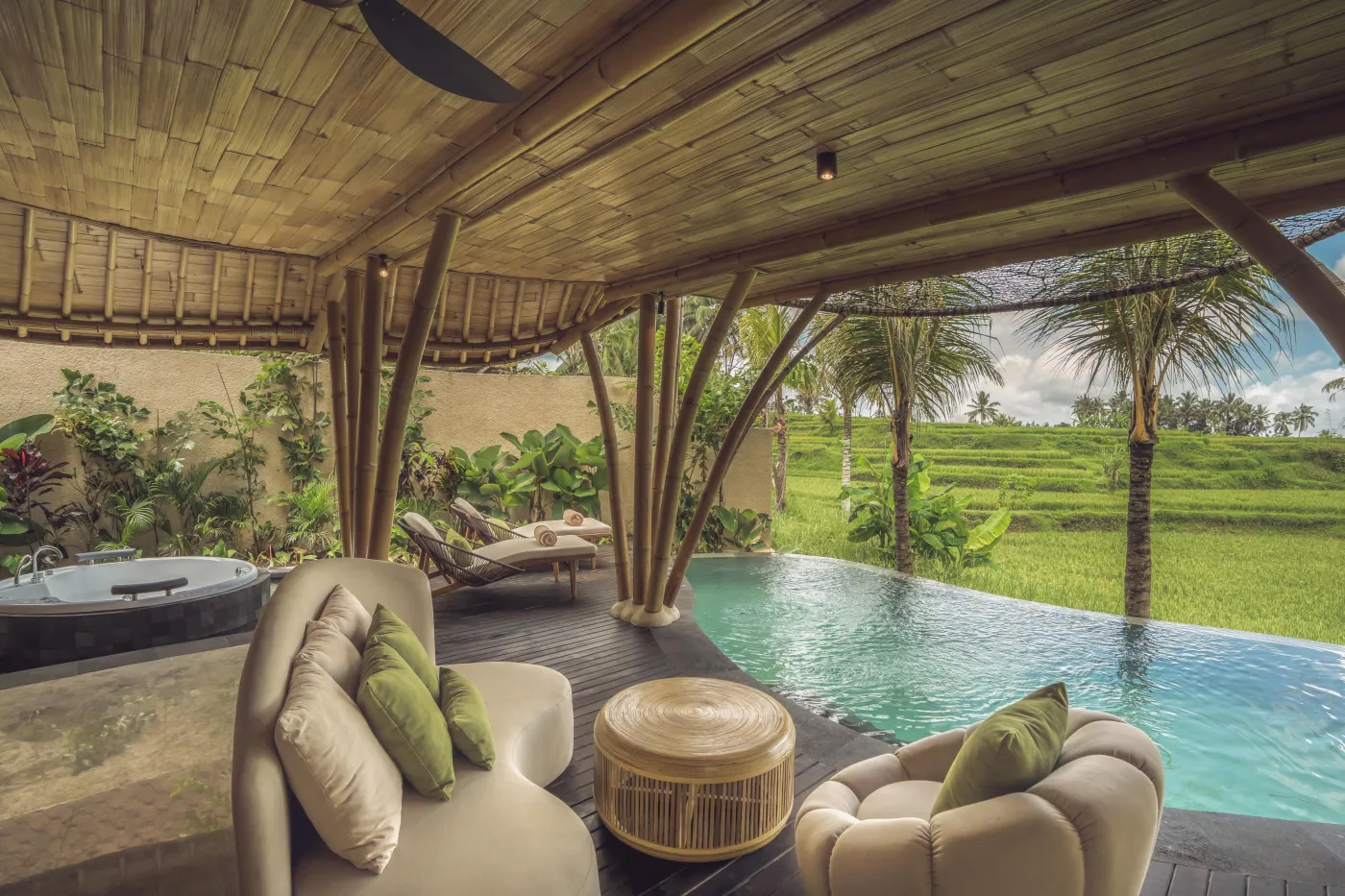 EQUIPOISE - Luxury Eco Bamboo Resort in Ubud Rice field View - photo 2.6