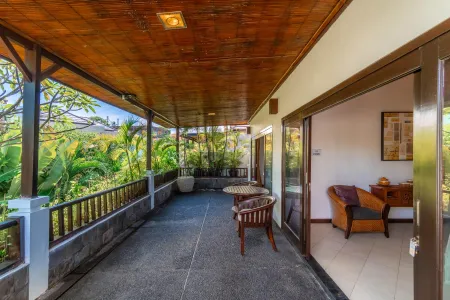 Villa Sedap Malam Seminyak - 8