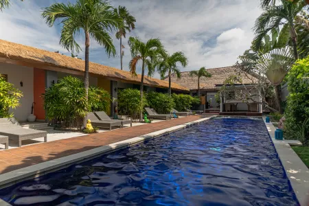 Villas in kerobokan HRKB0541 - 1