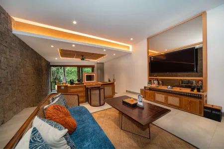 Luxury 1 Bedroom Suite In Heart Of Ubud 4