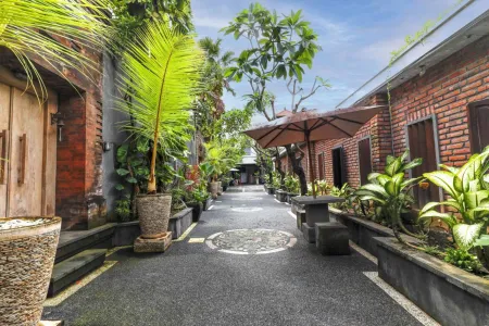 3 bedroom villas in kuta HRKT0428 - 24