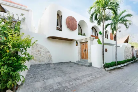 4 bedroom villas in kuta HRKT0434 - 21