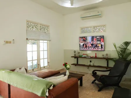 The White House Villa Taeyvela Seminyak 3