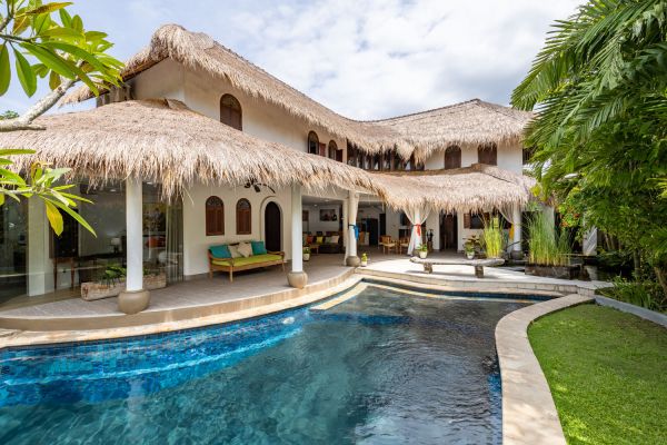 Villas in seminyak HRSM0007 - 1