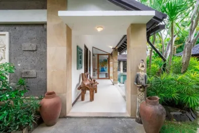 Villa Aveli Seminyak  25